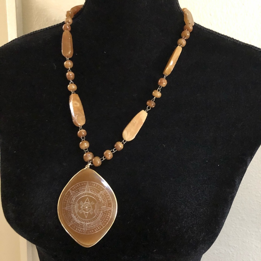 Vintage jasper lucite Aztec bead pendant necklace